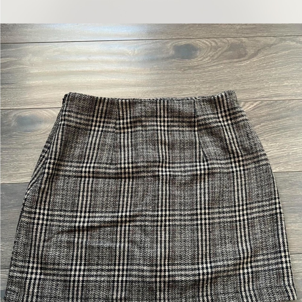Forever 21 Gray and Black Mini Pencil Skirt